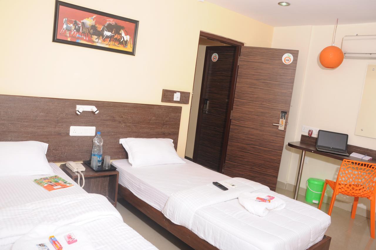 Hotel Orangeinn Omr Perungudi Ченнаи Экстерьер фото